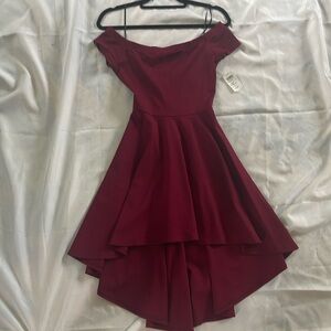 Windsor high low dress never worn with tags
